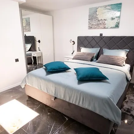 Mila Apartment *