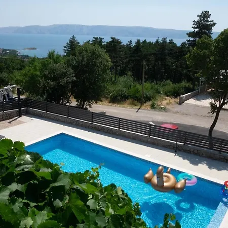 Mila Apartman