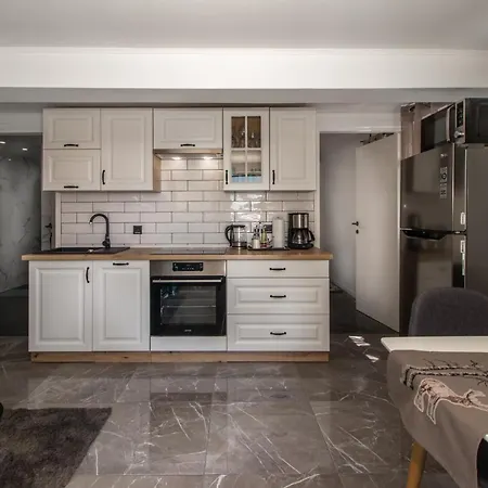 Apartment Mila Klenovica