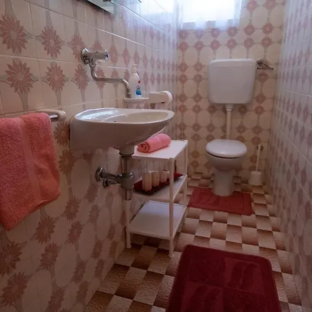Mila Appartement Klenovica